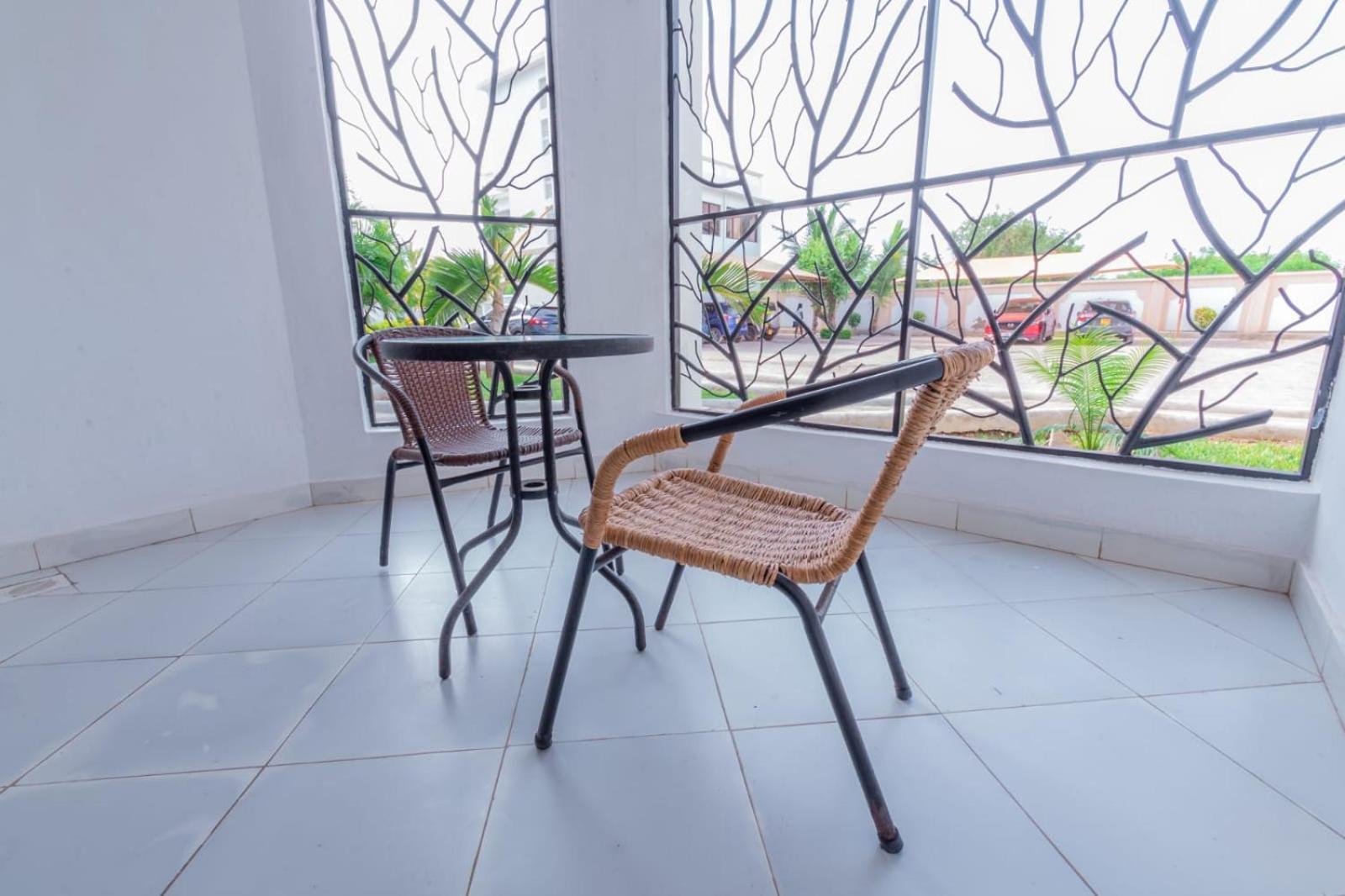 Leomilo Holidays Diani Beach Exterior foto